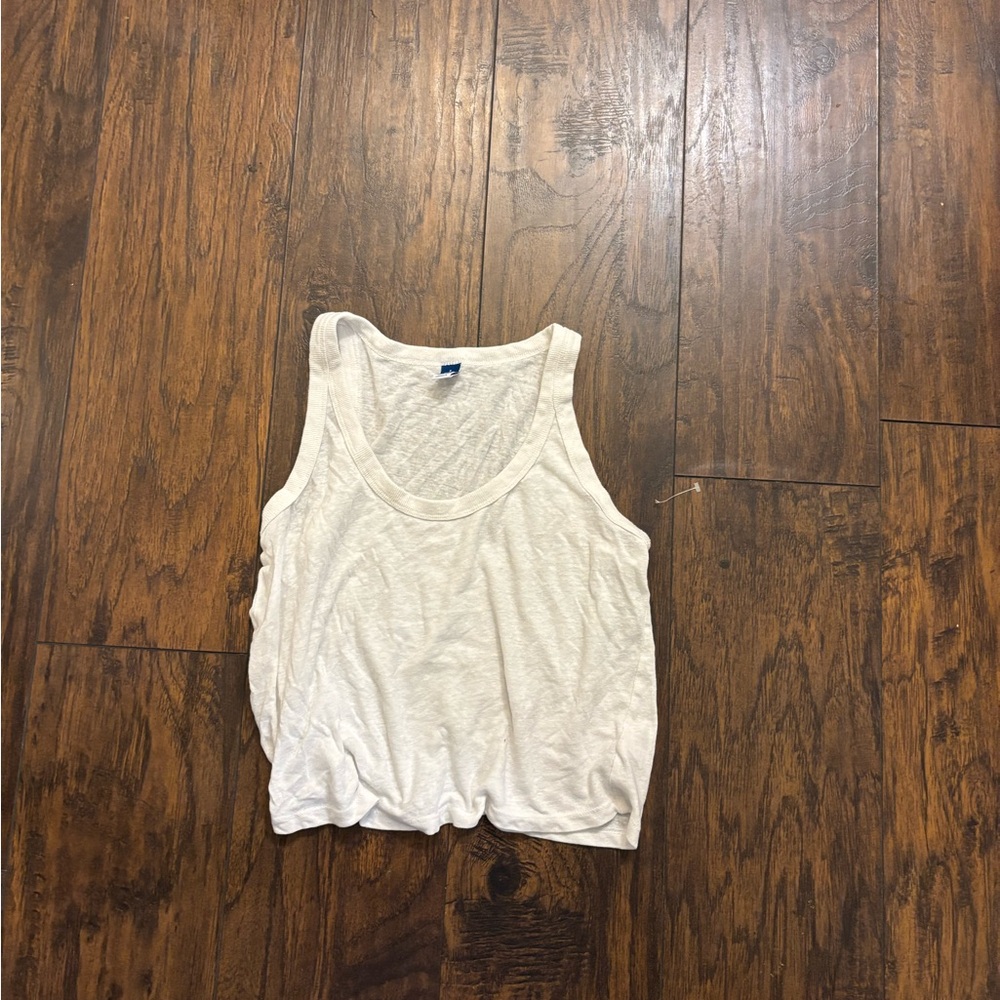 Old Navy White Scoop Neck Tank Top